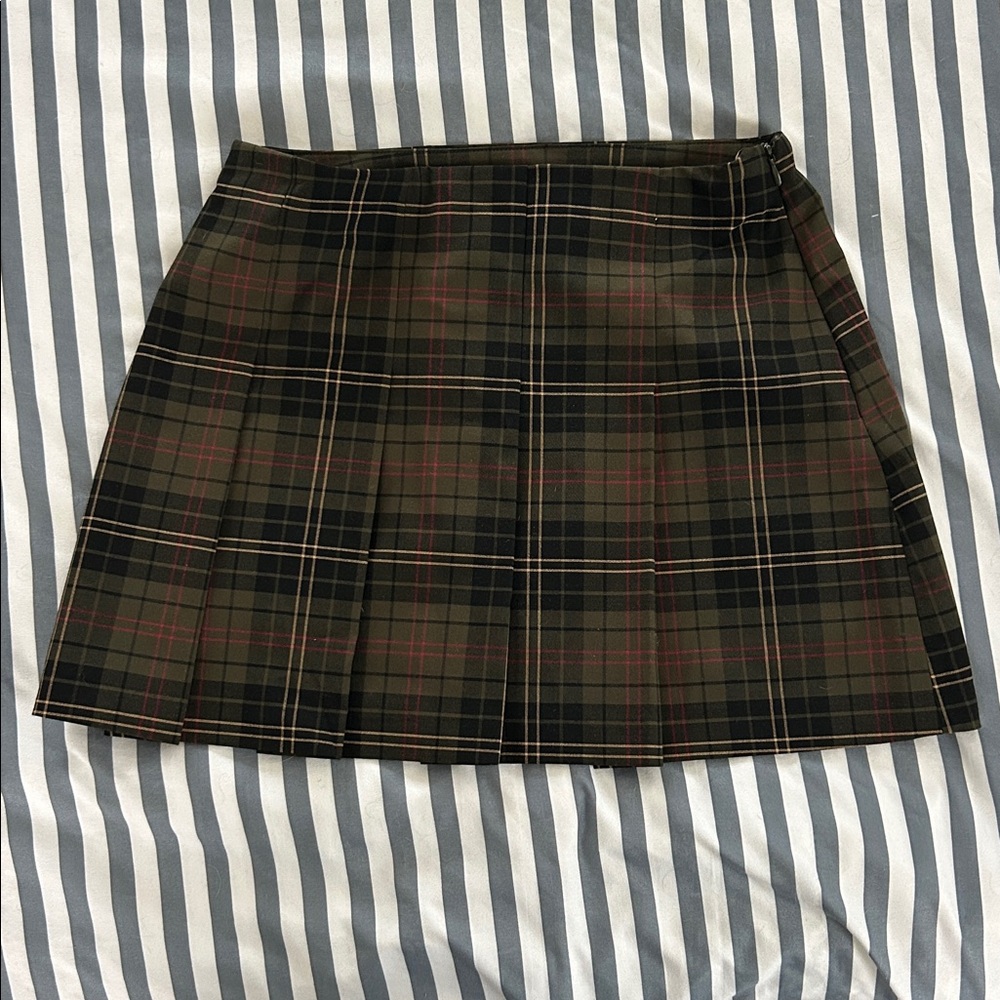 H&M Tartan Mini Skirt - sz 4 NWT